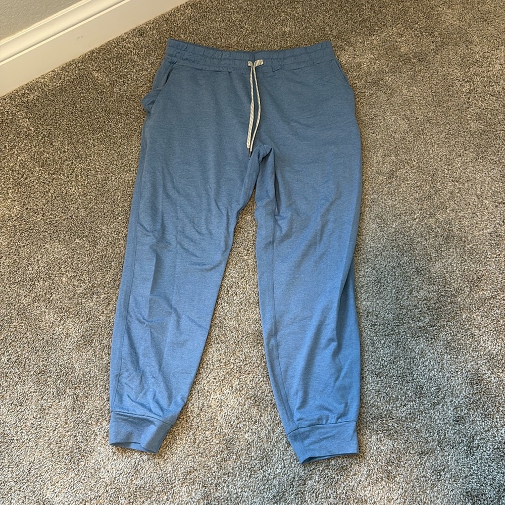Vuori Light Blue 7/8 Joggers Small